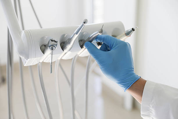 Professional Dental Crowns And Bridges technician working in Ham Lake, MN